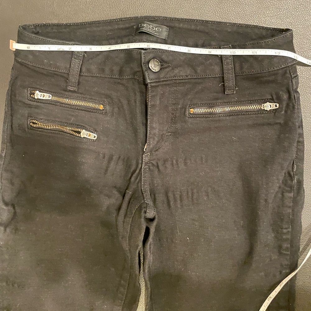 BEBE Low Rise Skinny Jeans - Picture 4 of 11